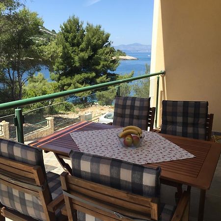 Apartment Maestral Rogač Eksteriør billede