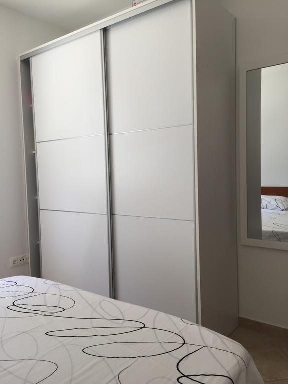 Apartment Maestral Rogač Eksteriør billede