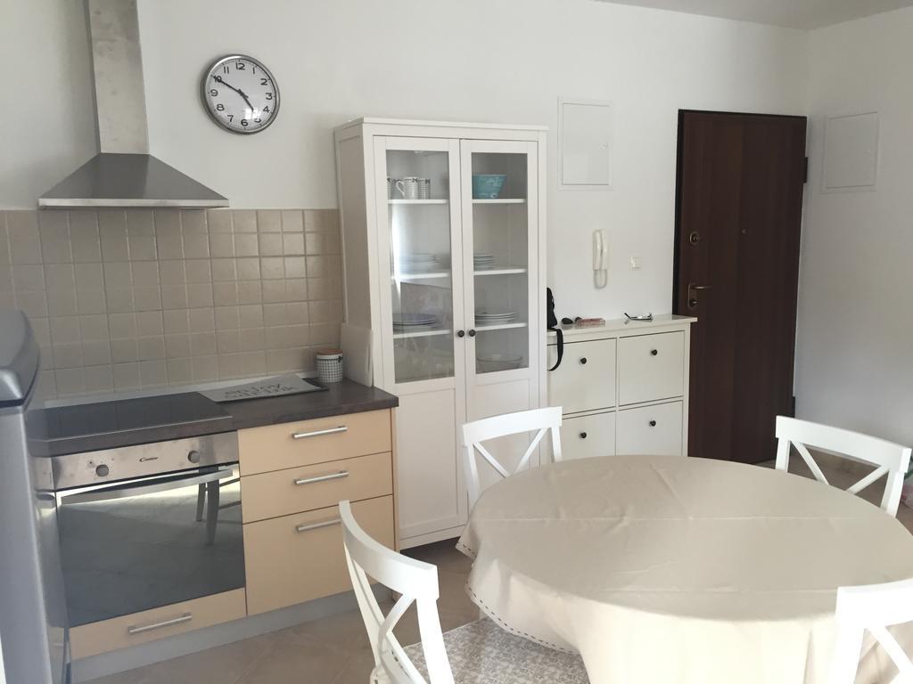 Apartment Maestral Rogač Eksteriør billede